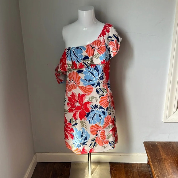 ASTR the label Women's Giselle Cold Shoulder Lace Dress Size XS - Picture 3 of 9